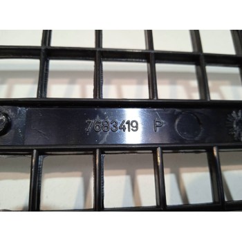 Recambio de rejilla delantera para fiat uno (146) referencia OEM IAM 7683419  