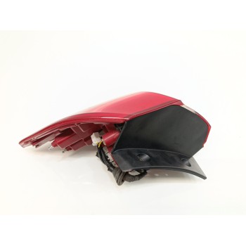 Recambio de piloto trasero derecho para kia cee´d x-tech referencia OEM IAM 92402A2200  