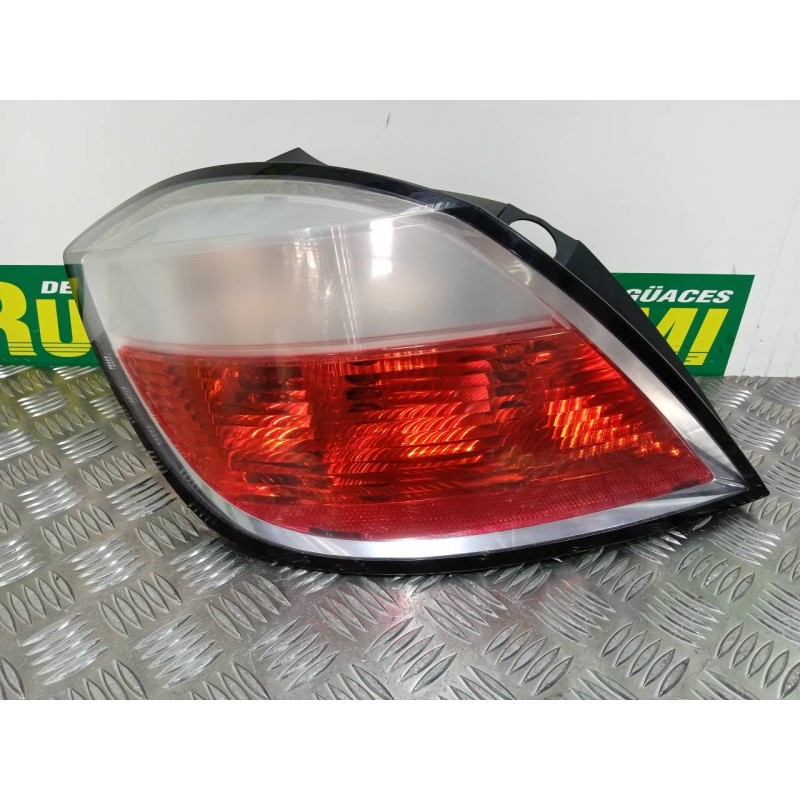 Recambio de piloto trasero izquierdo para opel astra h berlina cosmo referencia OEM IAM 24451835 00865301 342691834 