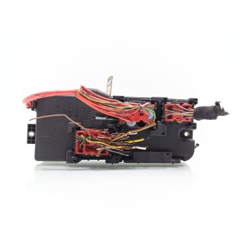 Recambio de caja reles / fusibles para opel vectra c berlina comfort referencia OEM IAM 13112920  