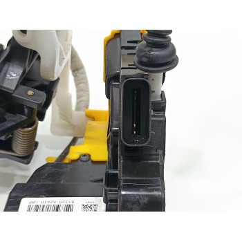 Recambio de cerradura puerta delantera derecha para kia cee´d x-tech referencia OEM IAM 81320A2410  