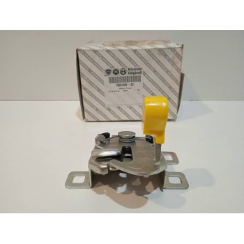 Recambio de cerradura capo para fiat fiorino referencia OEM IAM 1368070080  