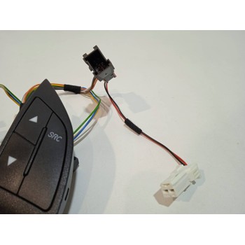 Recambio de mando volante para fiat qubo (300) referencia OEM IAM 71744242  