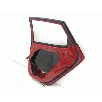 Recambio de puerta trasera derecha para kia cee´d x-tech referencia OEM IAM   