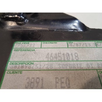 Recambio de soporte motor para alfa romeo 156 (116) referencia OEM IAM 46451018  