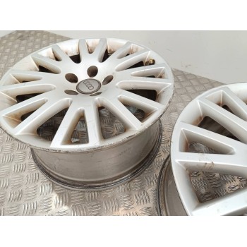 Recambio de juego llantas para audi a4 avant (8e) 2.0 tdi referencia OEM IAM 4F0601025AK  