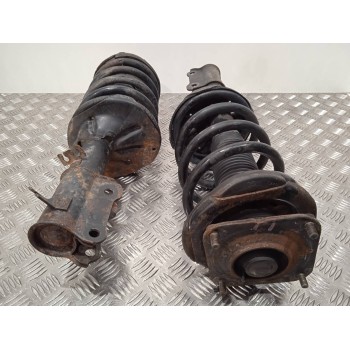 Recambio de juego amortiguadores delantero para kia carnival ii 2.9 cdri ex referencia OEM IAM   