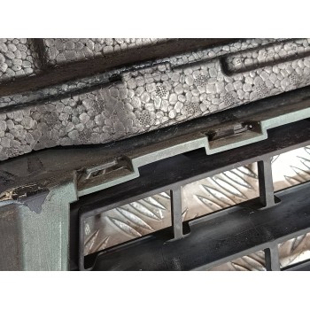 Recambio de paragolpes delantero para renault scenic ii authentique referencia OEM IAM 8200139528  