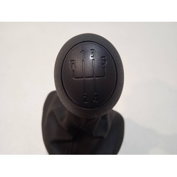 Recambio de pomo palanca cambio para nissan interstar mod. 04 (x70) referencia OEM IAM 8200188577  