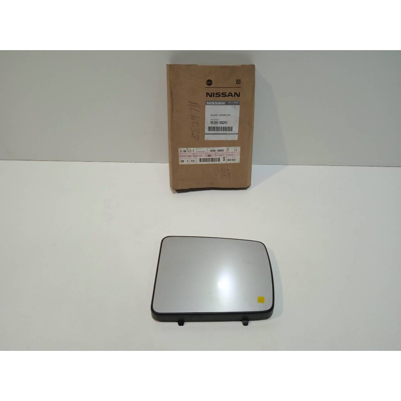 Recambio de cristal retrovisor derecho para nissan primastar (x83) referencia OEM IAM 7701044515  