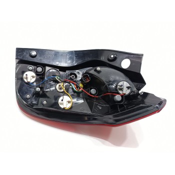 Recambio de piloto trasero izquierdo para ssangyong korando line 4x2 referencia OEM IAM 8360134050  