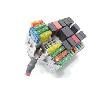 Recambio de caja reles / fusibles para iveco daily caja cerrada (2006 =>) caja cerrada techo alto 50c... batalla 3300 referencia