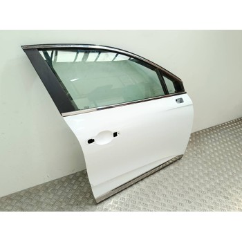 Recambio de puerta delantera derecha para renault clio v zen referencia OEM IAM   