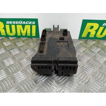 Recambio de caja reles / fusibles para mercedes-benz sprinter (w901,w903) combi 2.3 diesel referencia OEM IAM 0005400650  