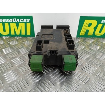 Recambio de caja reles / fusibles para mercedes-benz sprinter (w901,w903) combi 2.3 diesel referencia OEM IAM 0005400650  