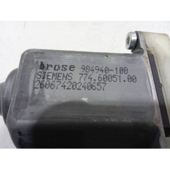 Recambio de elevalunas delantero derecho para citroën c4 berlina collection referencia OEM IAM 9681574880  