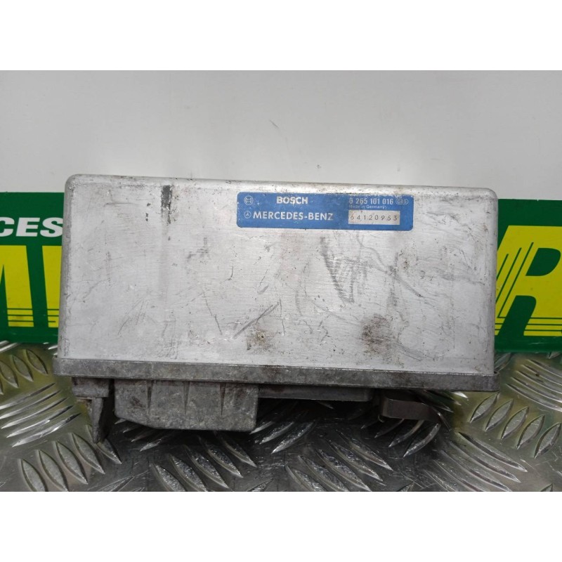 Recambio de modulo electronico para mercedes-benz clase e (w124) berlina 2.3 cat referencia OEM IAM 0265101016 64120953 