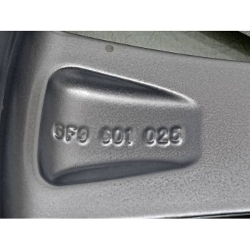 Recambio de llanta para seat arona reference referencia OEM IAM 6F9601025  