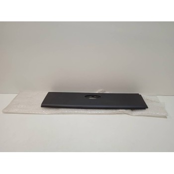 Recambio de moldura para nissan interstar mod. 04 (x70) referencia OEM IAM 768E10001R  