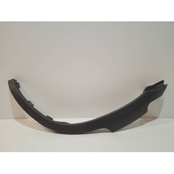 Recambio de aletin trasero derecho para nissan terrano/terrano.ii (r20) referencia OEM IAM 938267F600  