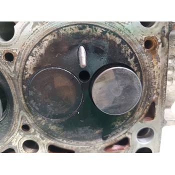 Recambio de culata para volkswagen polo (9n3) advance referencia OEM IAM 045103373  