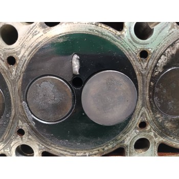 Recambio de culata para volkswagen polo (9n3) advance referencia OEM IAM 045103373  