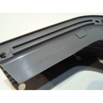 Recambio de molduras traseras para nissan cabstar 01.04 referencia OEM IAM 620249X500  