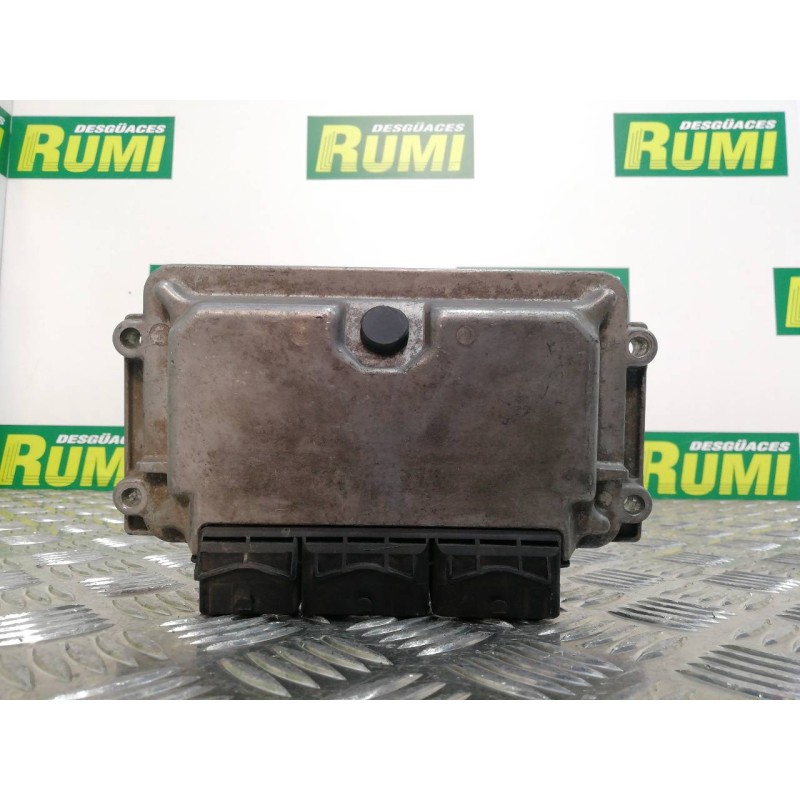 Recambio de centralita motor uce para citroën saxo 1.5 d sx referencia OEM IAM 9630059880 0281001839 