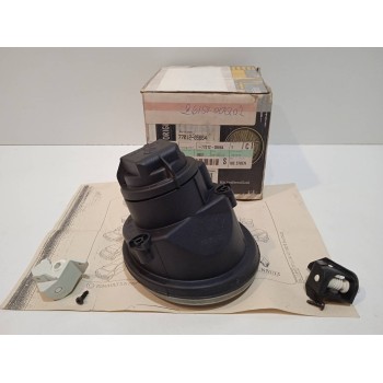Recambio de faro antiniebla derecho para nissan interstar (x70) referencia OEM IAM 7700838256  