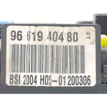 Recambio de caja reles / fusibles para citroën c4 berlina collection referencia OEM IAM 9661940480  