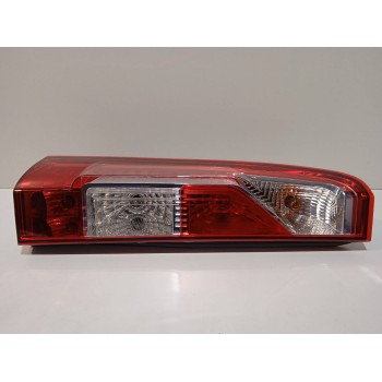 Recambio de piloto trasero izquierdo para nissan nv 400 referencia OEM IAM 2VA01011001  