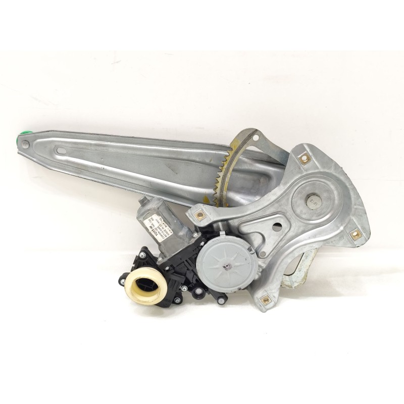 Recambio de elevalunas trasero izquierdo para toyota auris active referencia OEM IAM 8570102010  