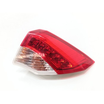 PILOTO TRASERO DERECHO 265500001R 