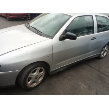 seat ibiza (6k1) del año 2001