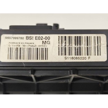 Recambio de caja reles / fusibles para citroën xsara picasso 1.6 hdi 90 exclusive referencia OEM IAM 9657999780  