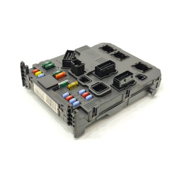 Recambio de caja reles / fusibles para citroën xsara picasso 1.6 hdi 90 exclusive referencia OEM IAM 9657999780  