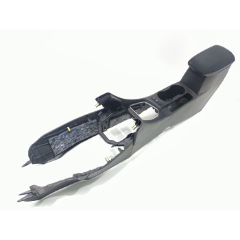 Recambio de apoyabrazos central para toyota auris active referencia OEM IAM 5891002160  