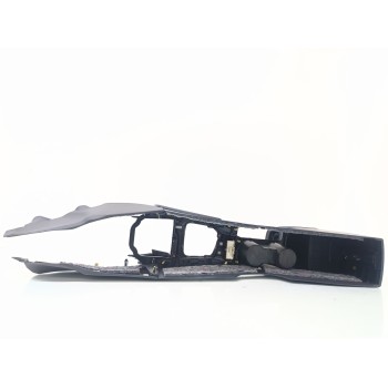 Recambio de apoyabrazos central para toyota auris active referencia OEM IAM 5891002160  