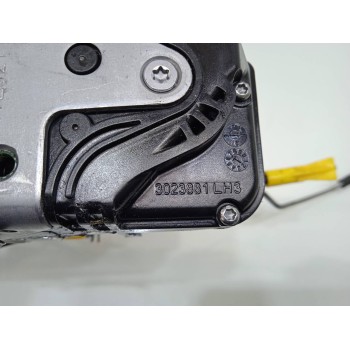 Recambio de cerradura puerta trasera izquierda para opel astra j sports tourer cosmo referencia OEM IAM 3023881LH3  