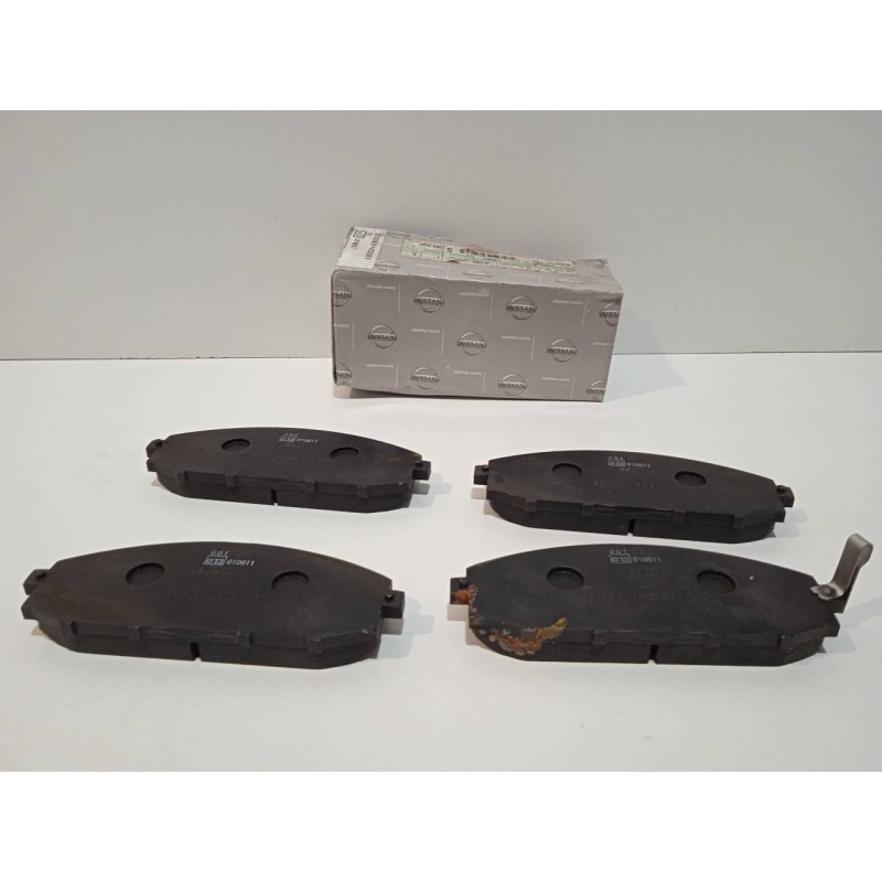 Recambio de pastillas de freno para nissan patrol gr (y61) referencia OEM IAM D1060VC091  