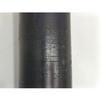 Recambio de juego amortiguadores trasero para toyota auris active referencia OEM IAM 4853002E70  