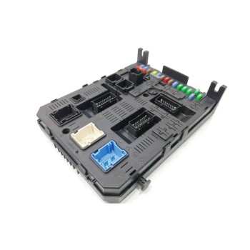 Recambio de caja reles / fusibles para citroën c5 station wagon business class referencia OEM IAM 281197595  