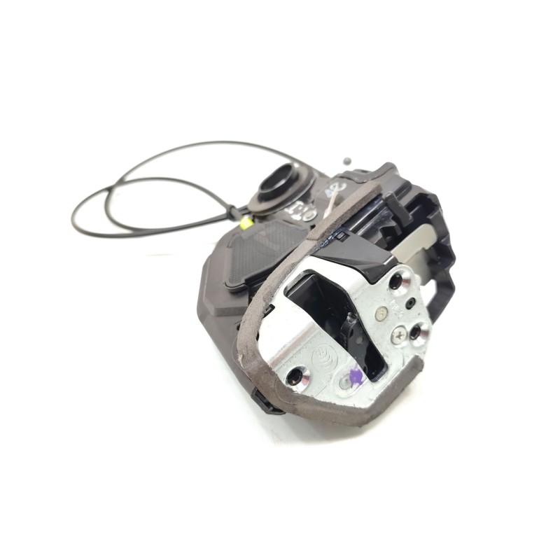 Recambio de cerradura puerta trasera izquierda para toyota auris active referencia OEM IAM A084219  