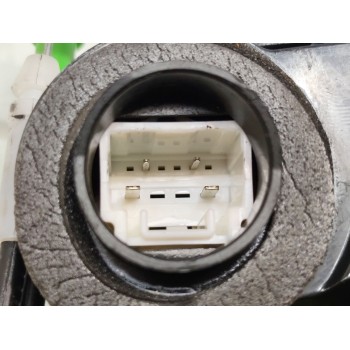 Recambio de cerradura puerta trasera izquierda para toyota auris active referencia OEM IAM A084219  