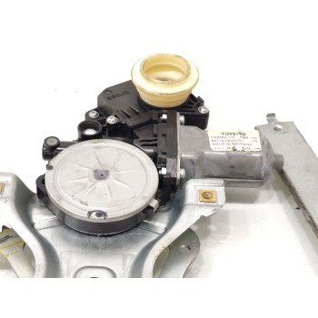 Recambio de elevalunas delantero derecho para toyota auris active referencia OEM IAM 8571002420B  