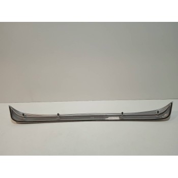 Recambio de aleron trasero para fiat bravo (182) referencia OEM IAM 716152000  