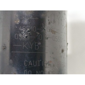 Recambio de amortiguador delantero derecho para toyota auris active referencia OEM IAM 4851002E10  