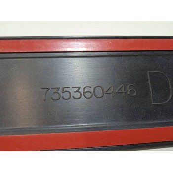 Recambio de moldura para fiat croma (194) referencia OEM IAM 735403821  