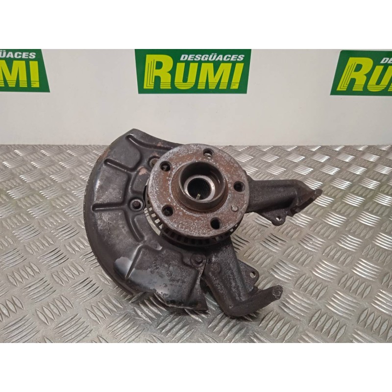 Recambio de mangueta delantera derecha para volkswagen golf iv variant (1j5) highline referencia OEM IAM 1J0256  