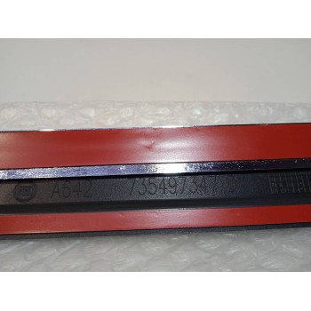 Recambio de moldura para fiat punto (evo) (199) referencia OEM IAM 735497347  